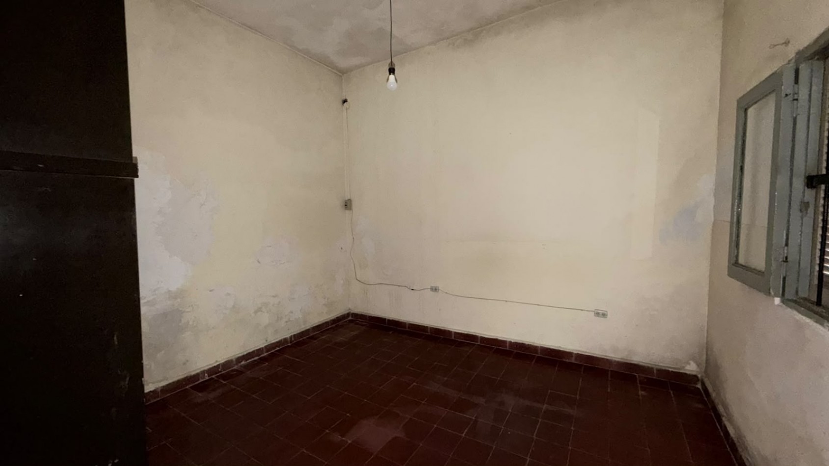 Departamentos con locales en venta