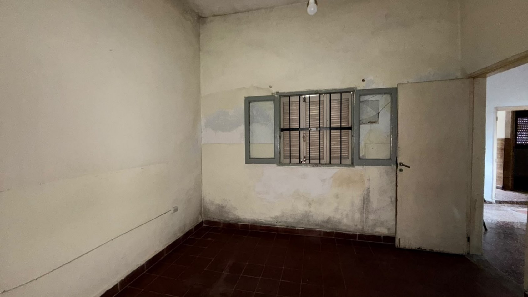 Departamentos con locales en venta