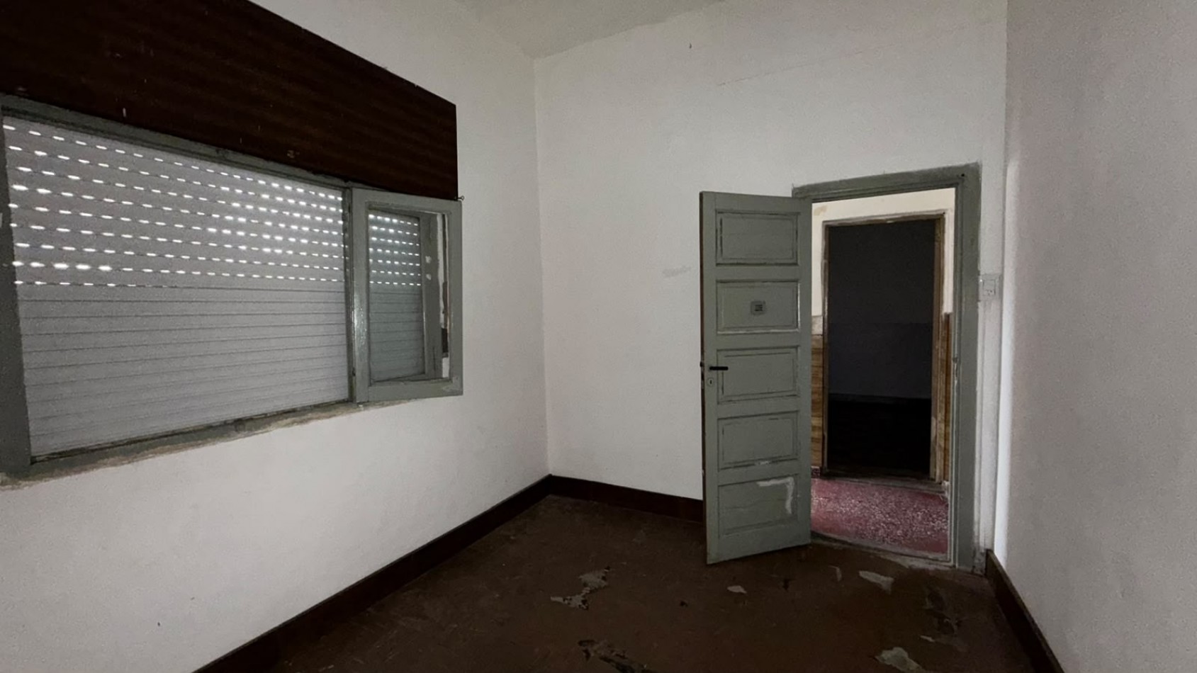 Departamentos con locales en venta