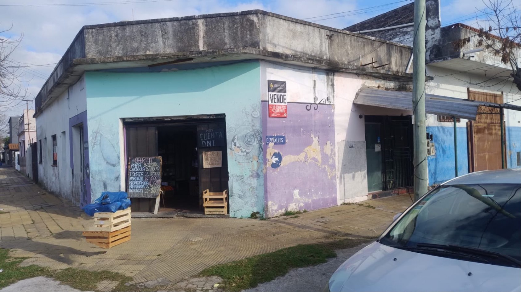 Departamentos con locales en venta