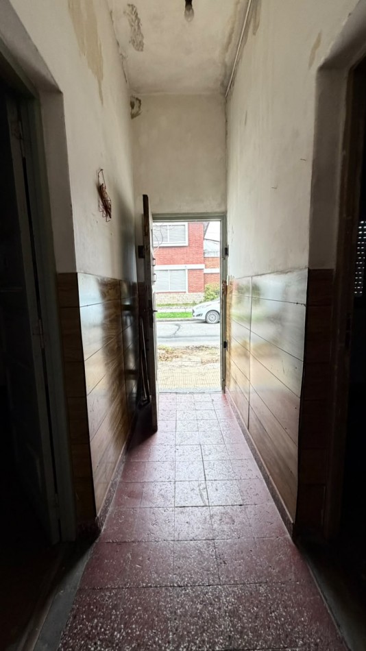 Departamentos con locales en venta