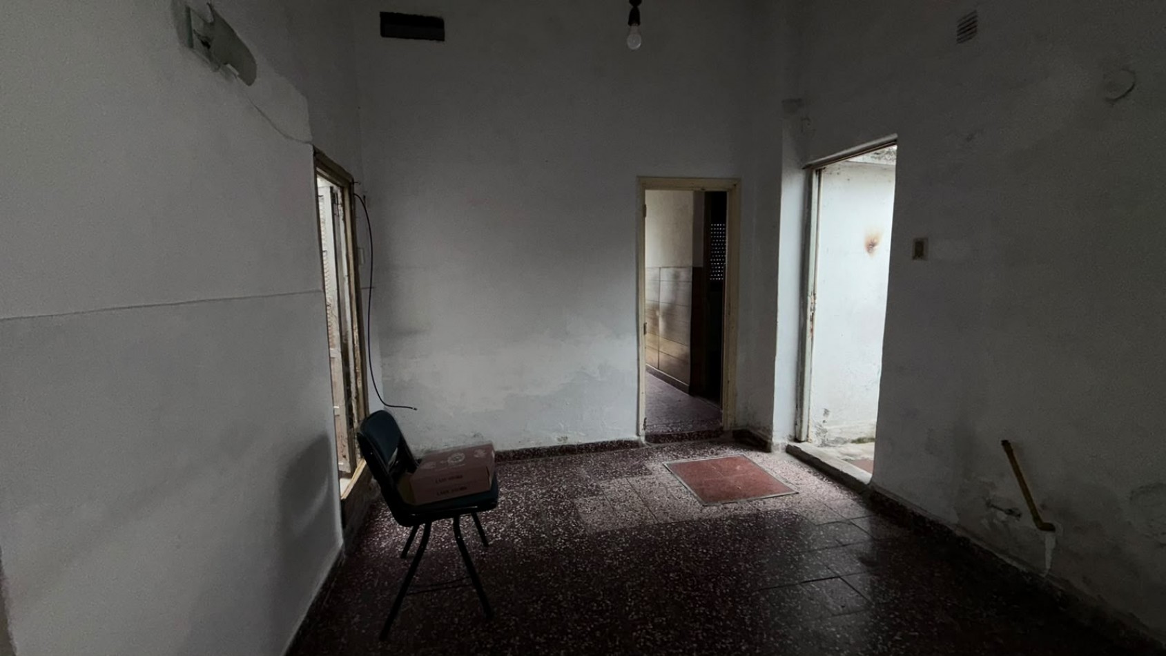 Departamentos con locales en venta